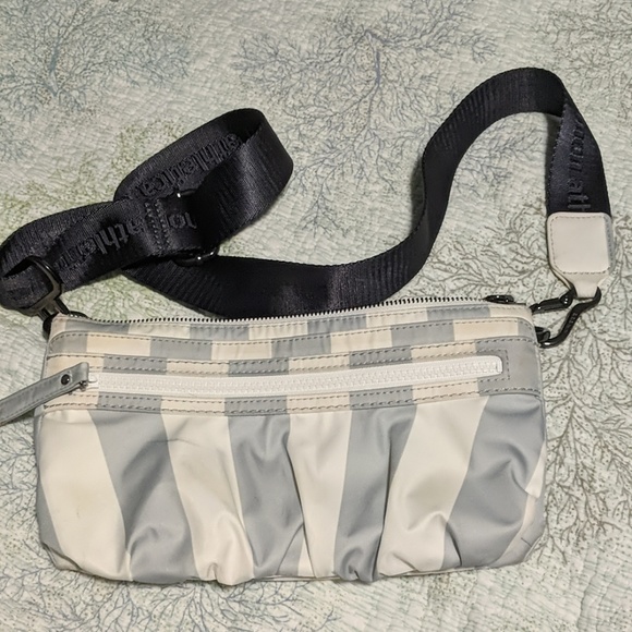 Lululemon cross-body/belt bag